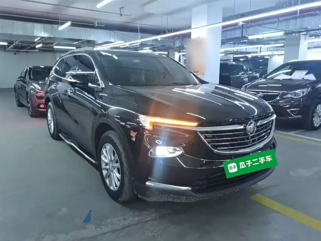 Buick Enclave — фото 8