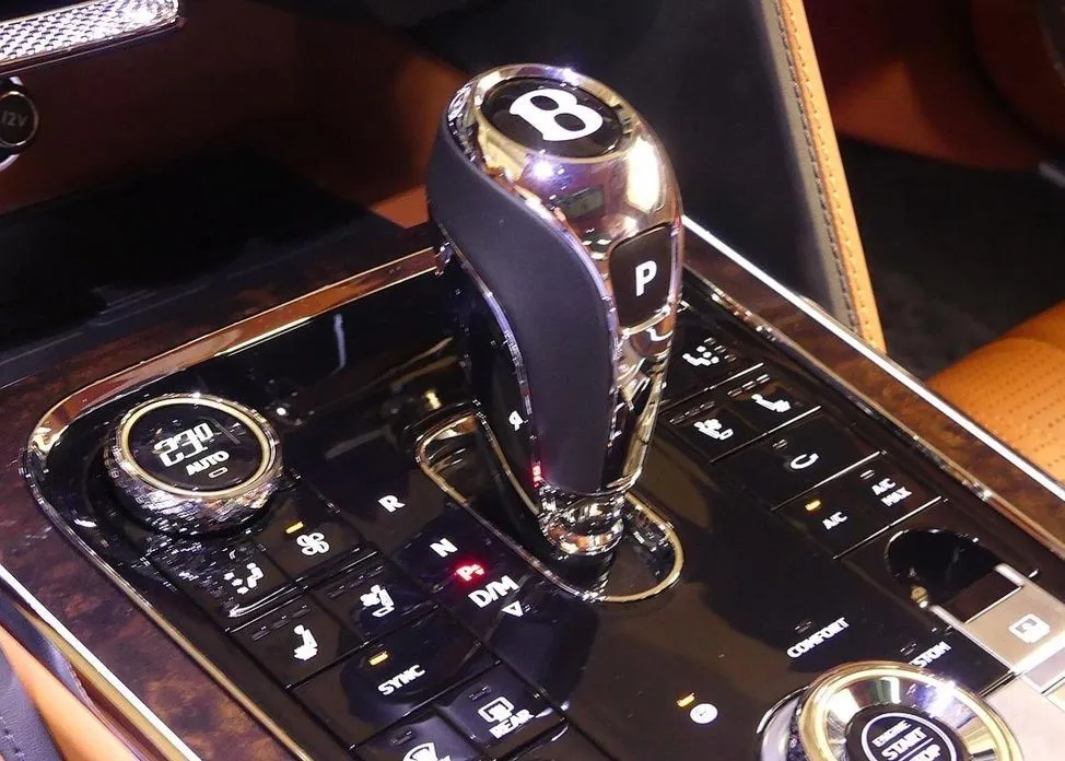 Bentley Flying Spur 2022 из KR, фото 3