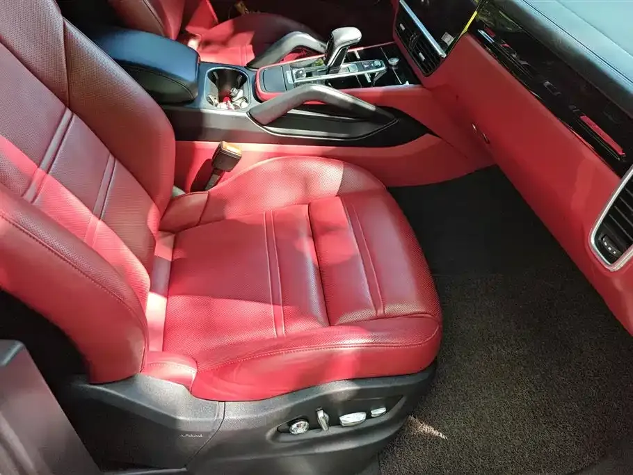 Porsche Cayenne Hybrid 2021 из CN, фото 8