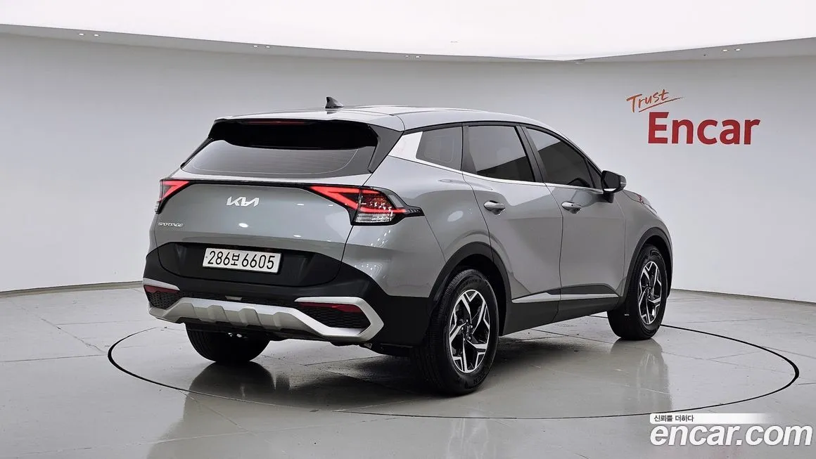Kia Sportage — фото 5