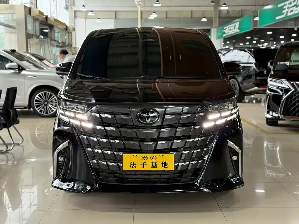 Toyota Alphard 2025 из CN, фото 6