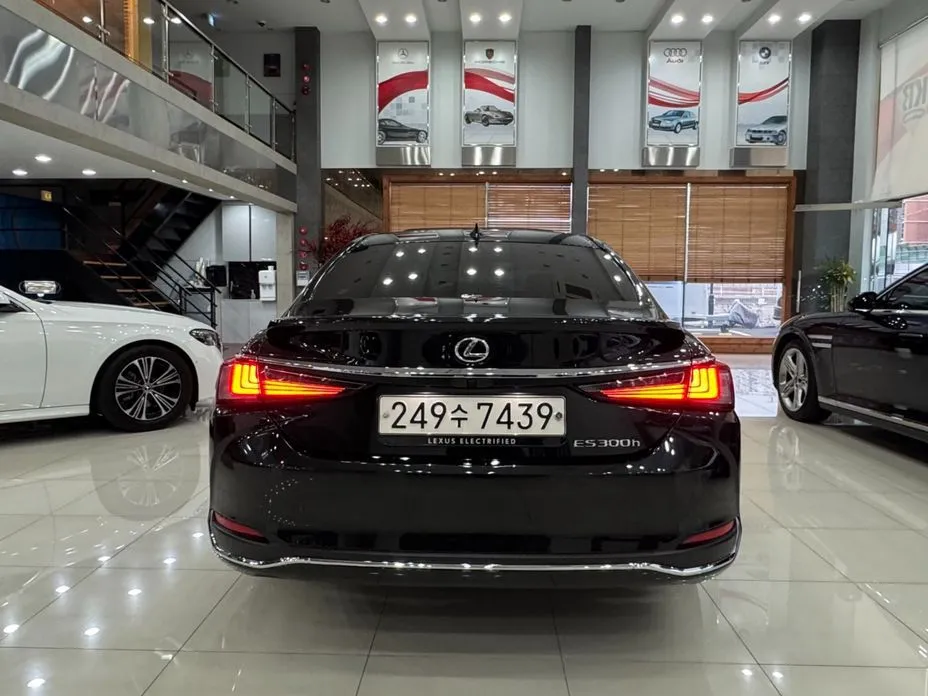 Lexus ES 2025 из KR, фото 4