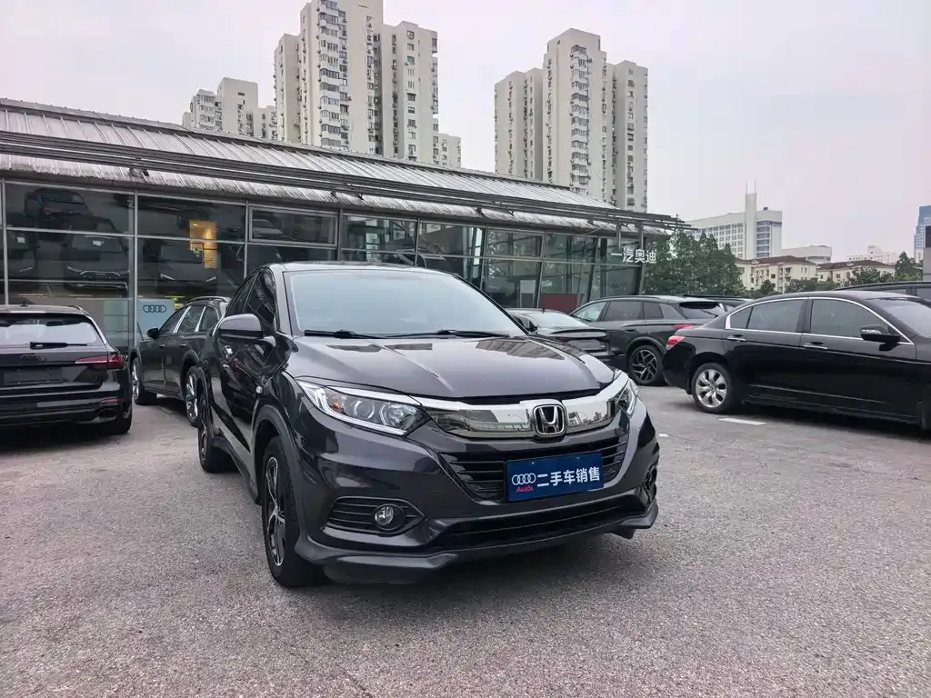 Honda Vezel 2021 из CN, фото 8