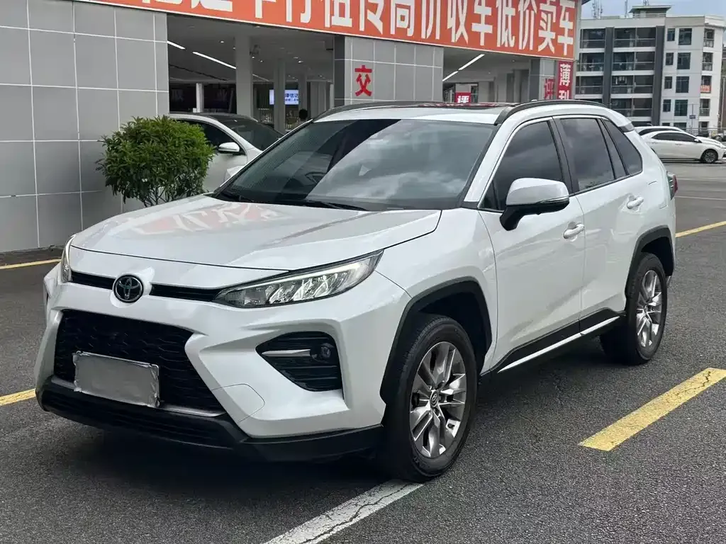 Toyota Wildlander — фото 1