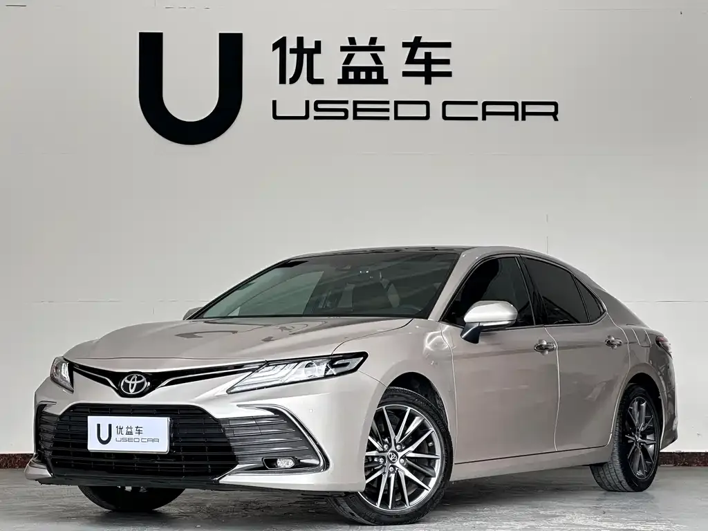 Toyota Camry 2022 из CN, фото 1