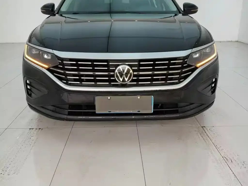 Volkswagen Passat — фото 9