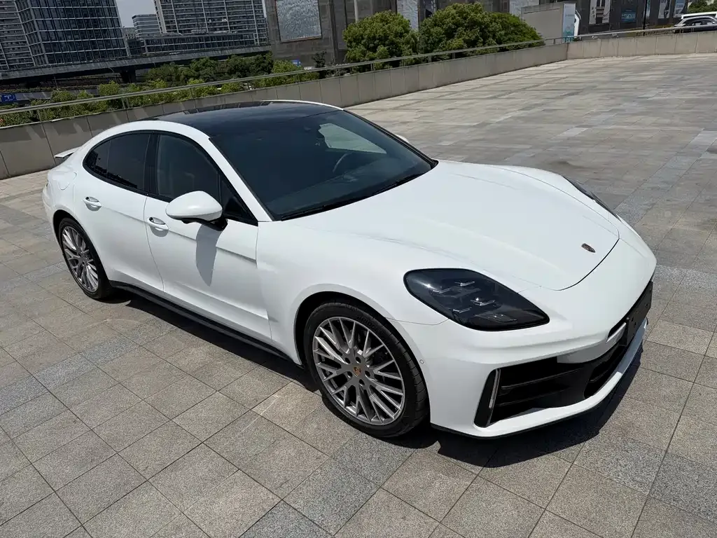 Porsche Panamera — фото 10