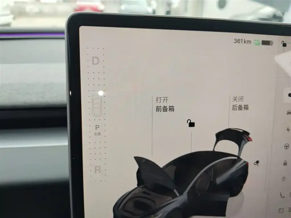 Tesla Model 3 — фото 2