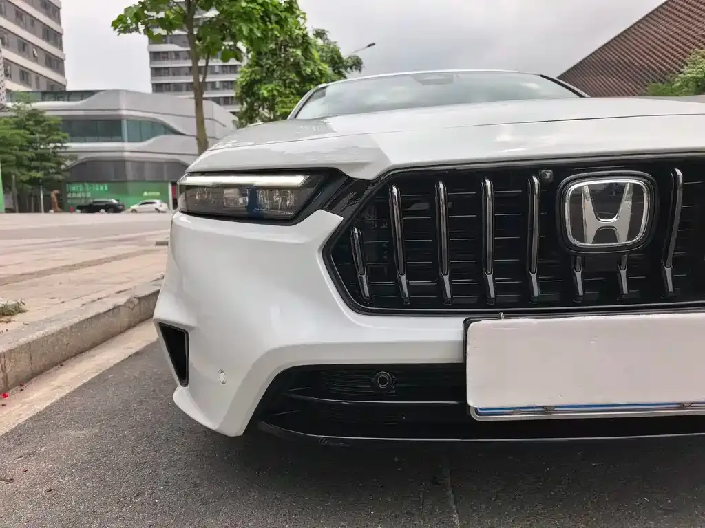 Honda Inspire 2024 из CN, фото 6