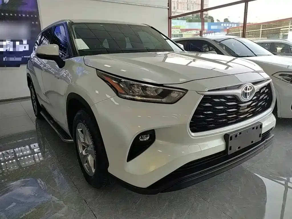 Toyota Highlander 2023 из CN, фото 8