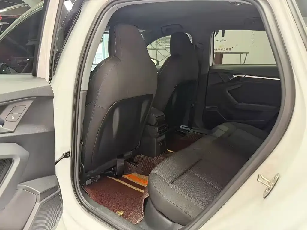 Audi A3 2022 из CN, фото 2