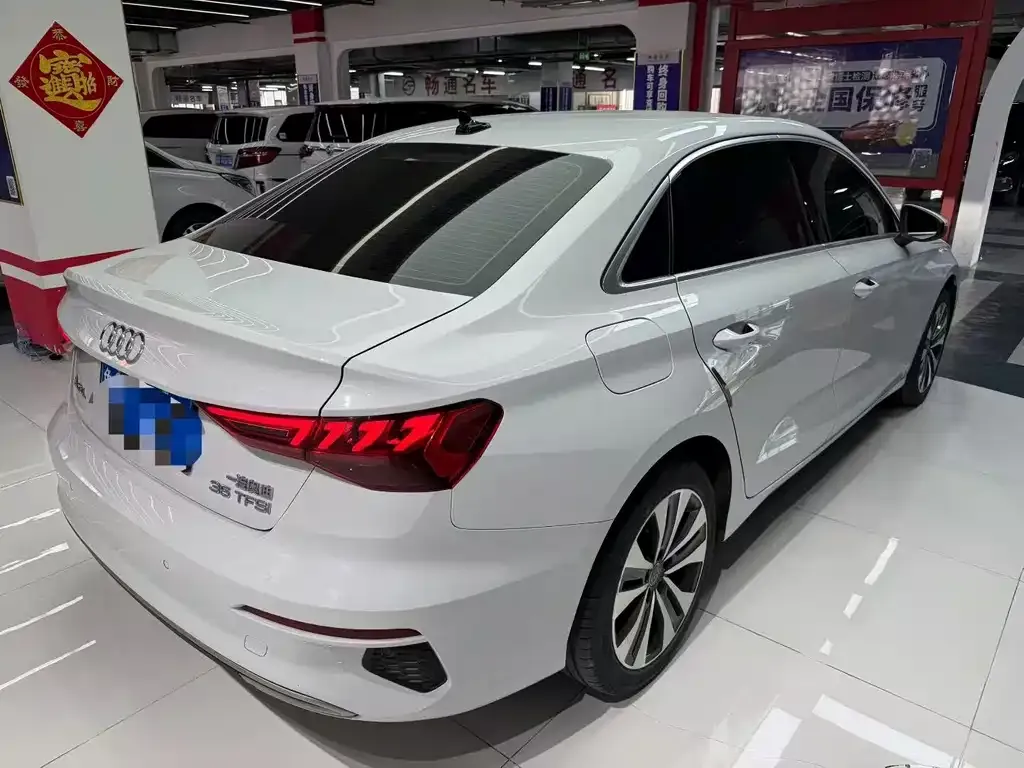 Audi A3 2022 из CN, фото 4