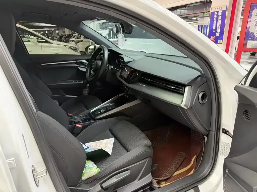 Audi A3 2022 из CN, фото 8