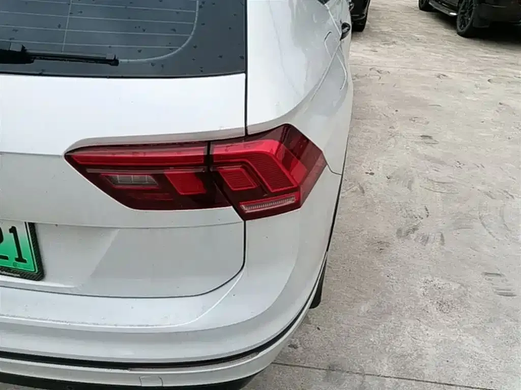 Volkswagen 途观L插电混动 2021 из CN, фото 8