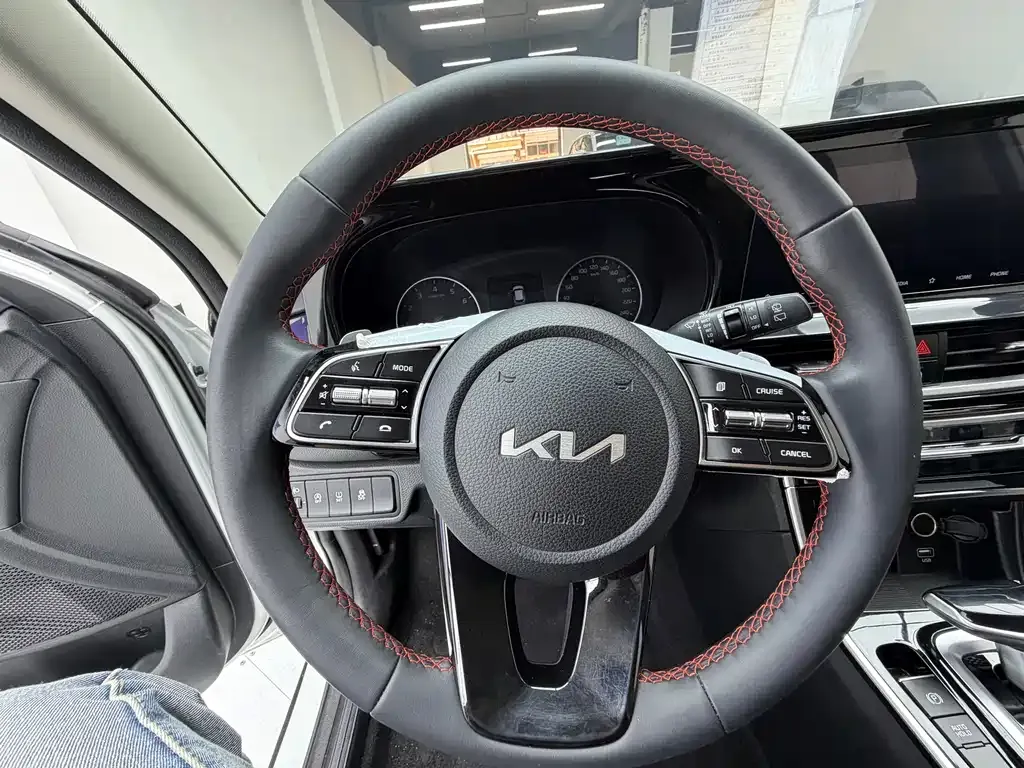 Kia KX3 — фото 5