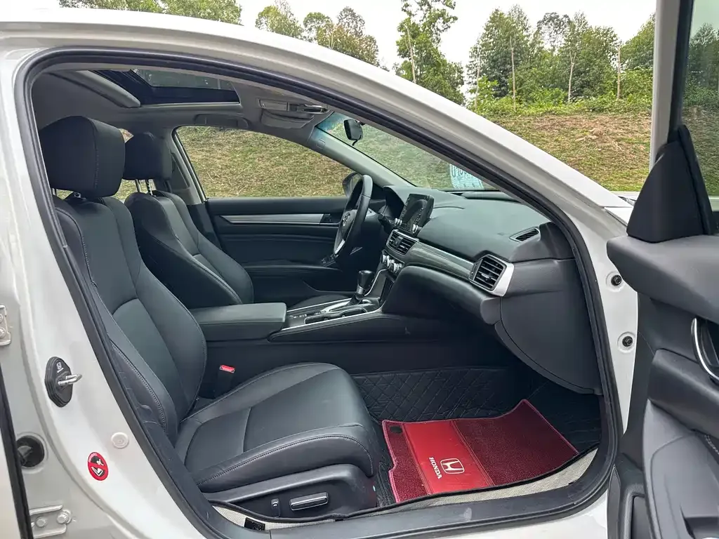 Honda Accord 2021 из CN, фото 5