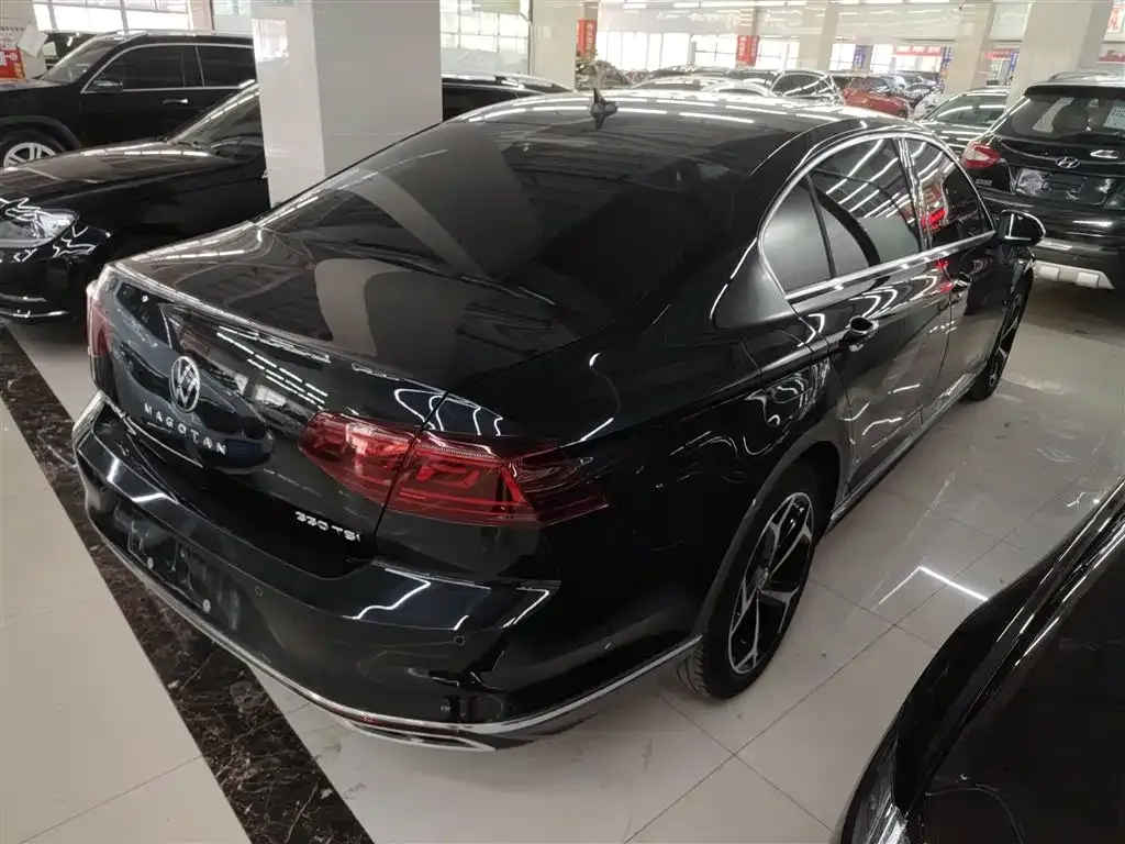 Volkswagen Magotan 2023 из CN, фото 10