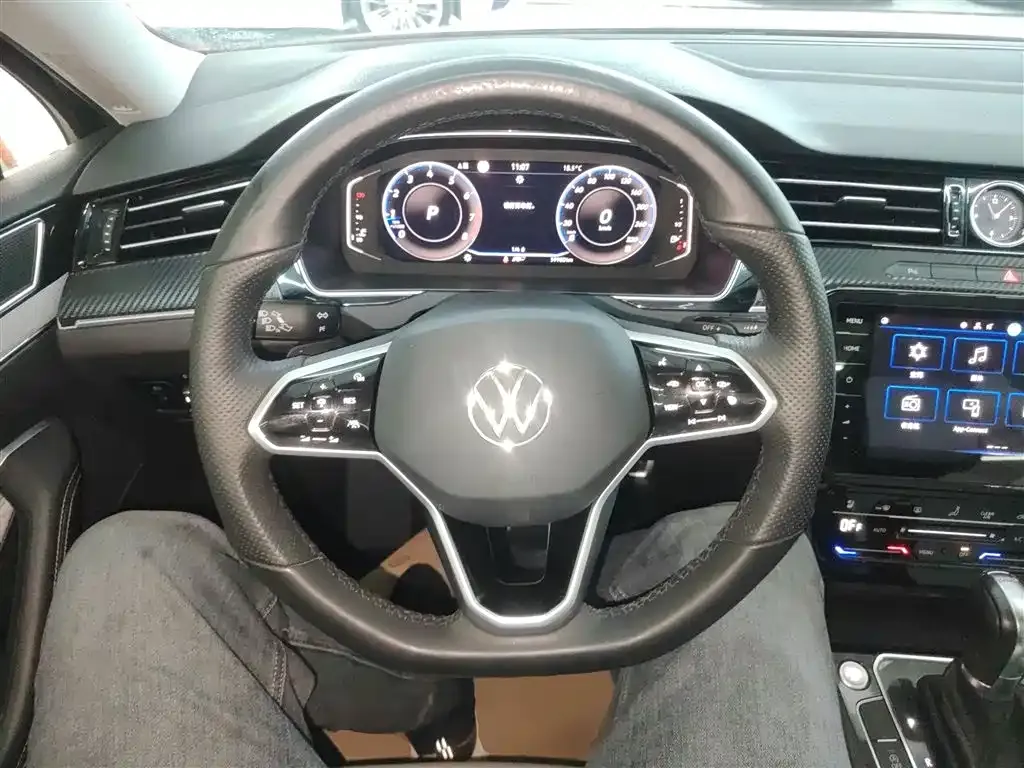Volkswagen Magotan 2023 из CN, фото 9