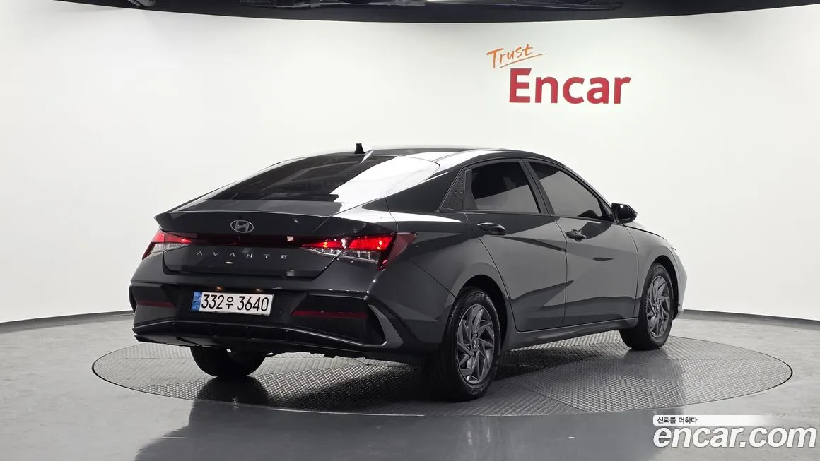 Hyundai AVANTE — фото 9
