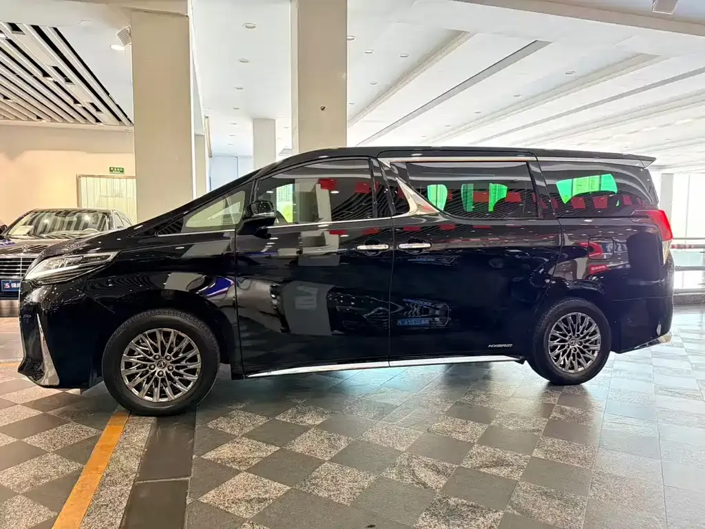 Lexus LM 2022 из CN, фото 8