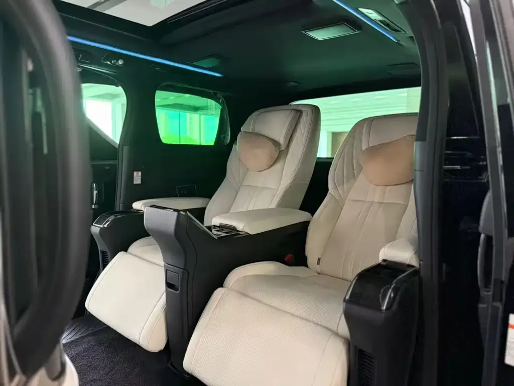 Lexus LM 2022 из CN, фото 2
