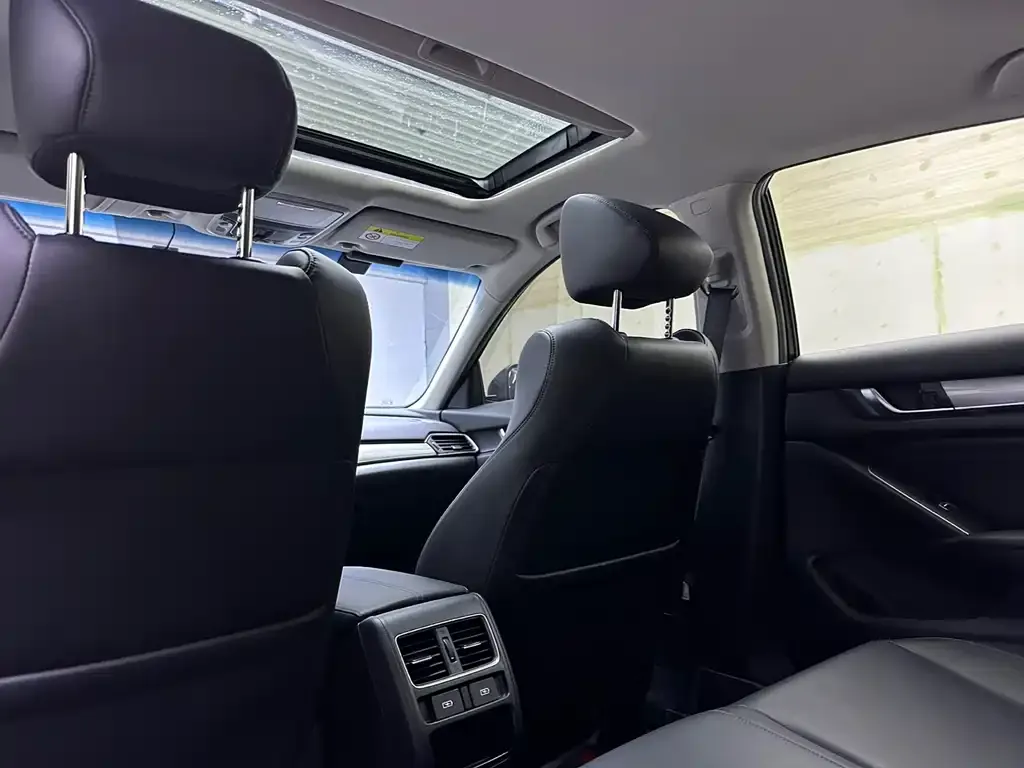 Honda Accord 2022 из CN, фото 3