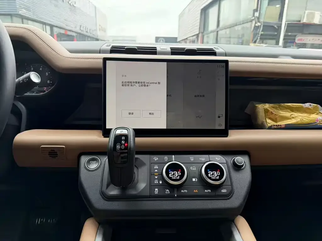 Land Rover Defender — фото 3