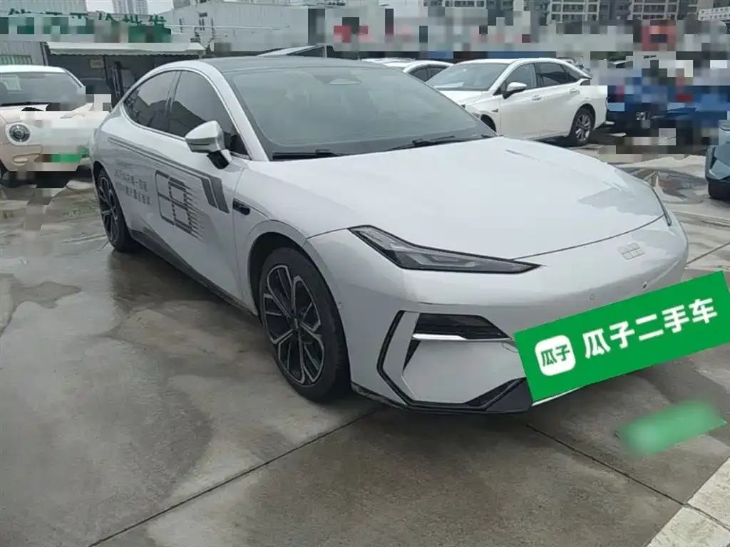Geely Galaxy E8 2025 из CN, фото 6