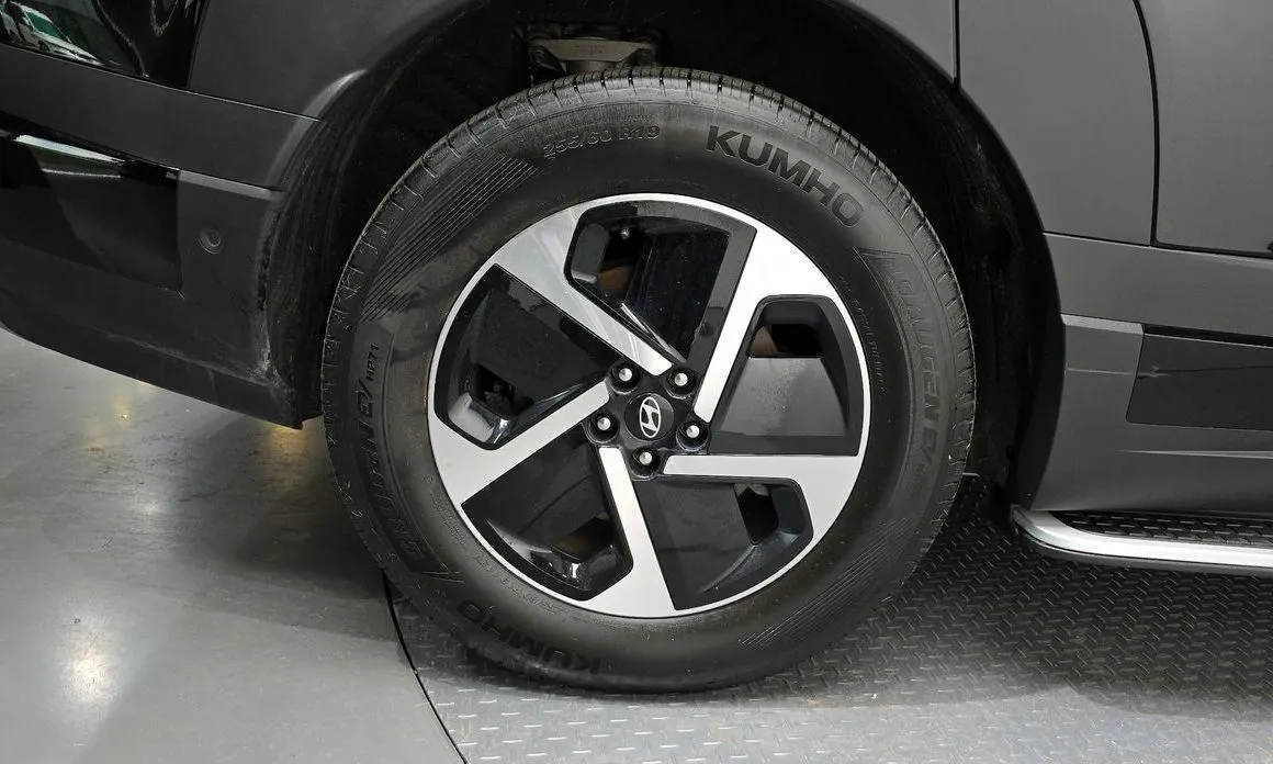 Hyundai Ioniq9 — фото 8