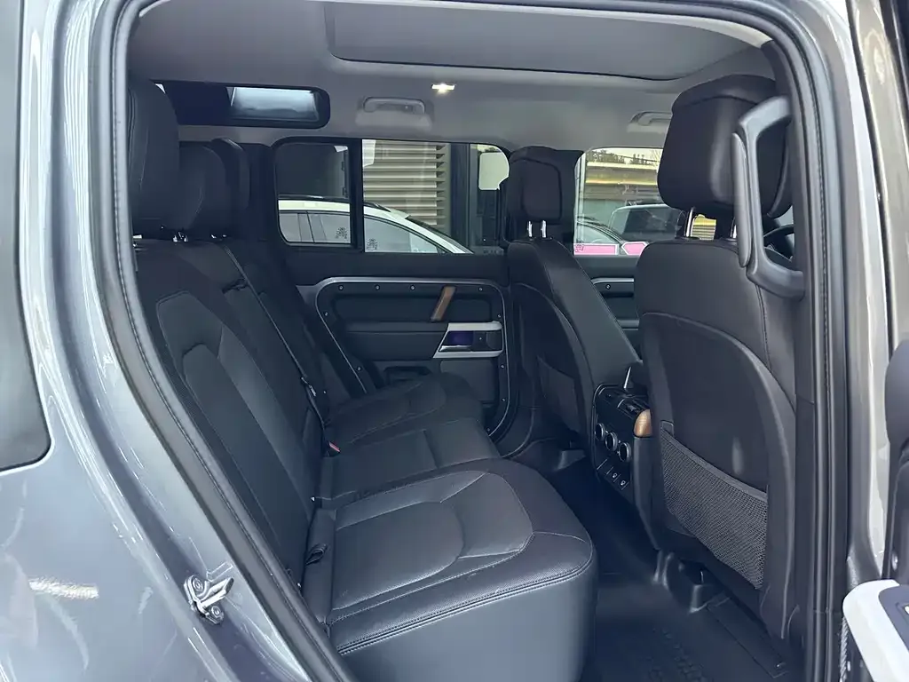 Land Rover Defender 2022 из CN, фото 4