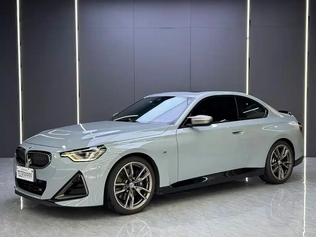 BMW M240i