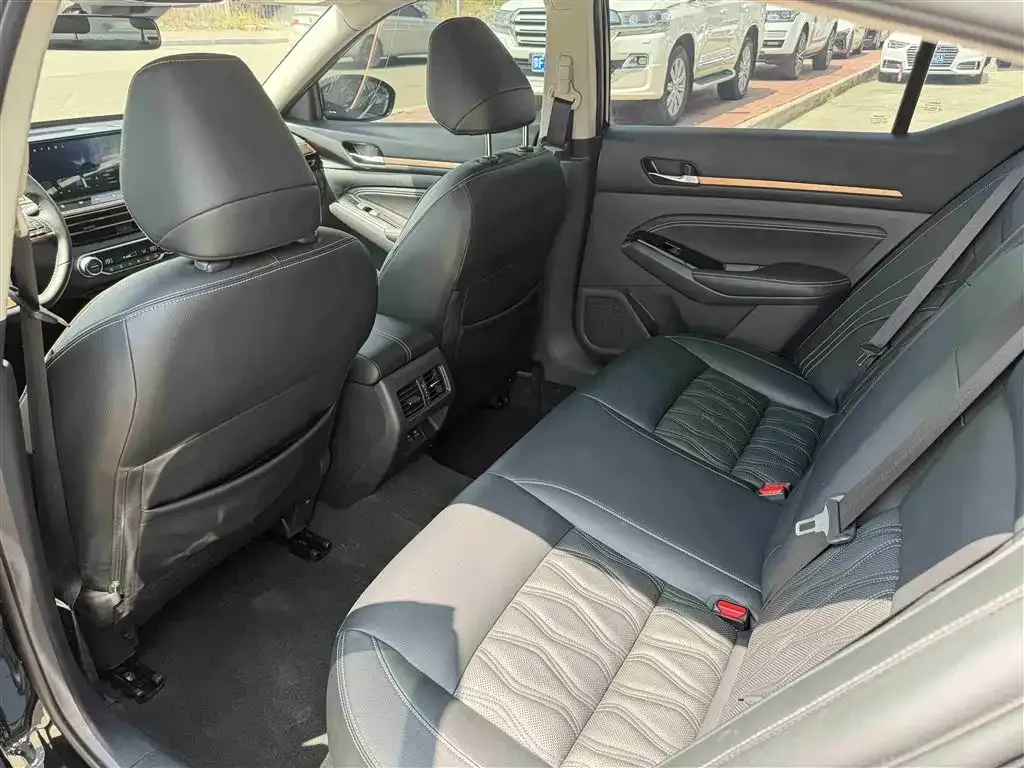 Nissan Teana 2024 из CN, фото 3