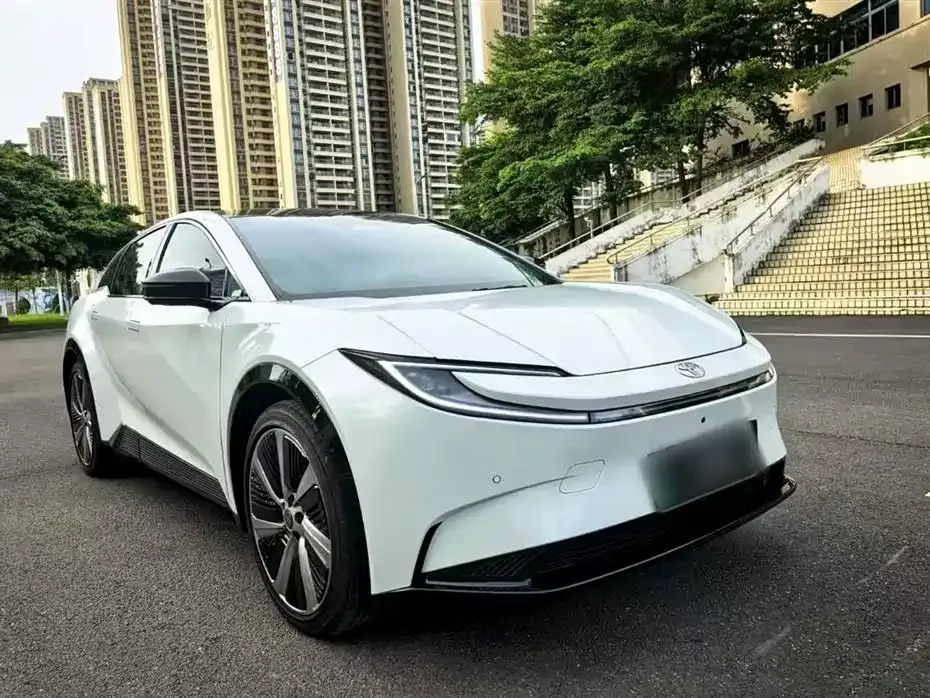 Toyota bZ5 2025 из CN, фото 8