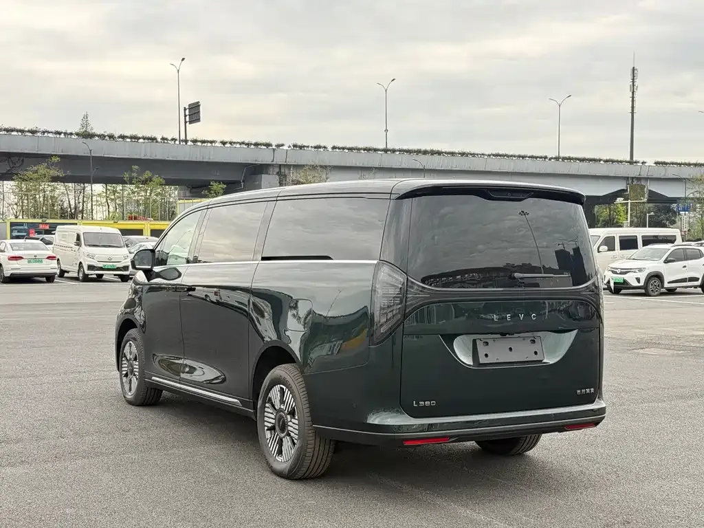 Geely Yizhen L380 2026 из CN, фото 8
