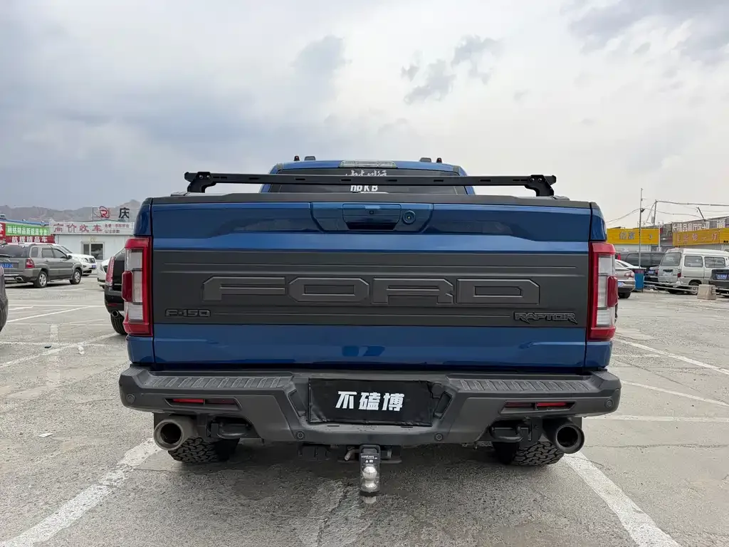 Ford F-150 Raptor 2023 из CN, фото 10