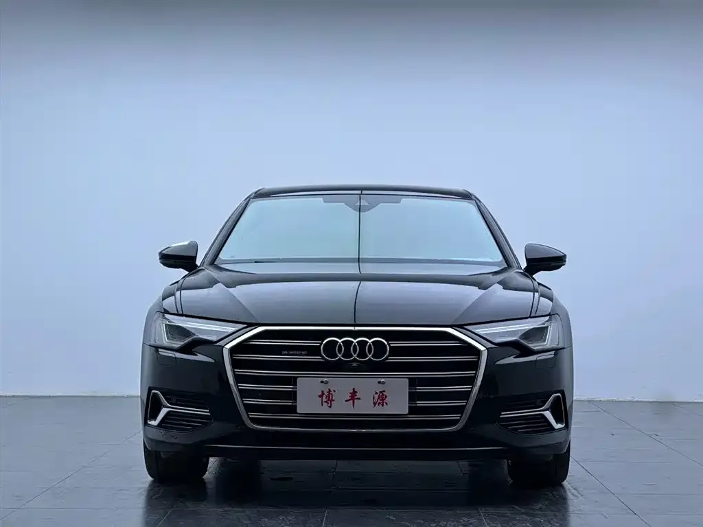 Audi A6L — фото 2