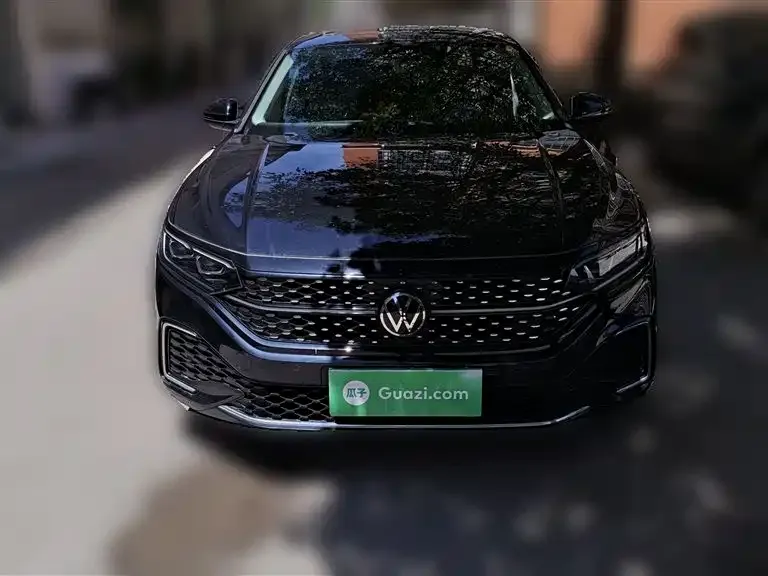 Volkswagen Passat — фото 5