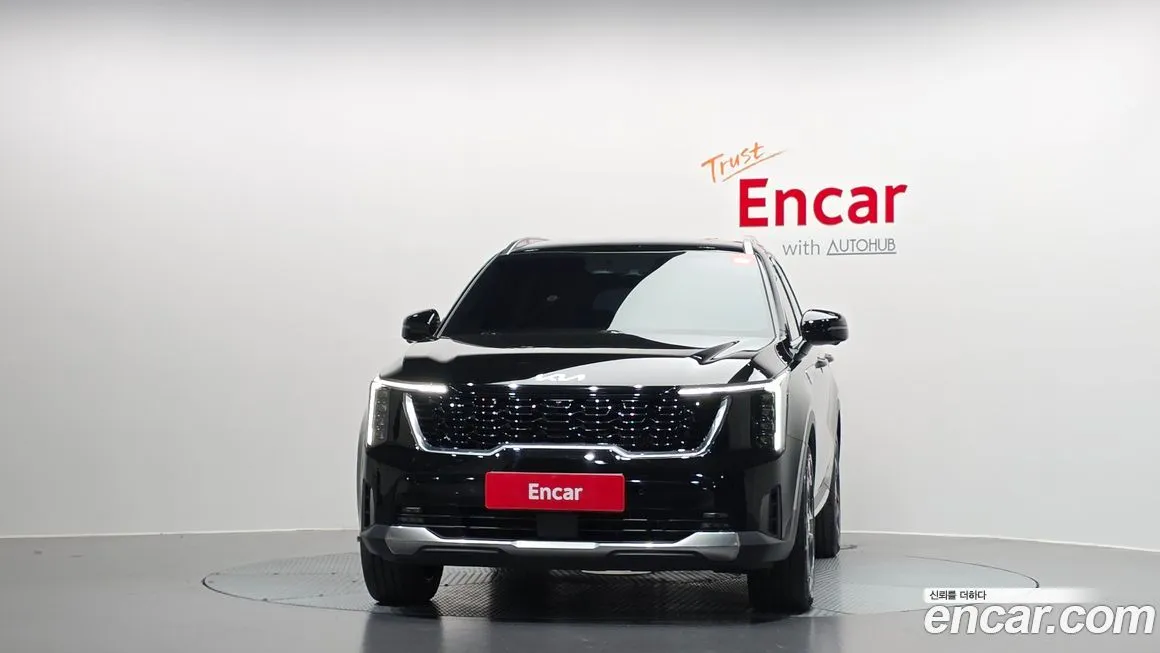 Kia Sorento — фото 7