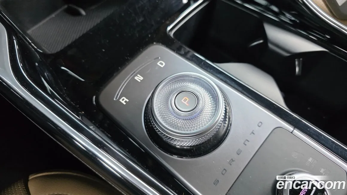 Kia Sorento — фото 9
