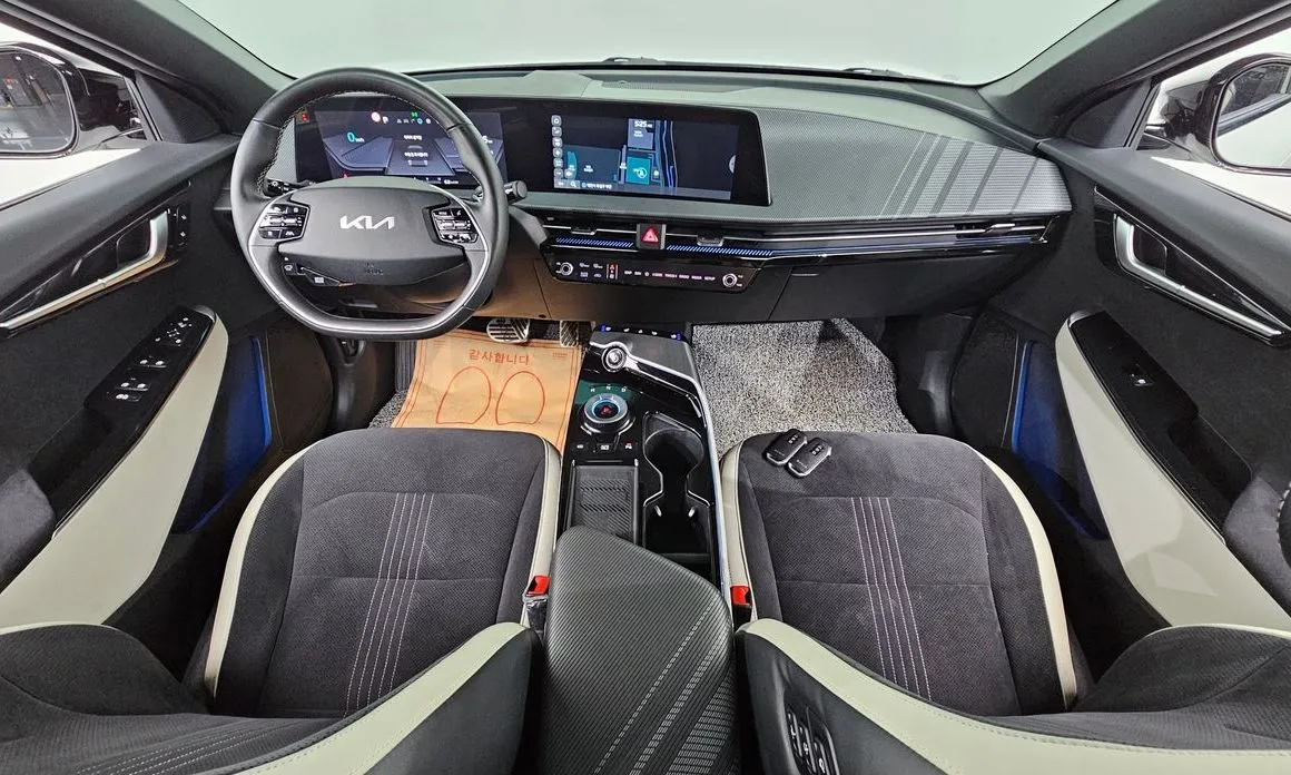 Kia EV6 — фото 9