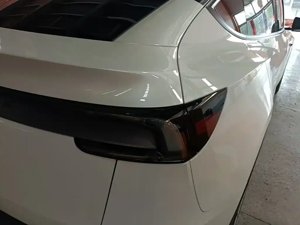 Tesla Model Y 2025 из CN, фото 2