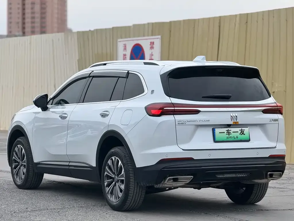 Buick Envision Plus — фото 8