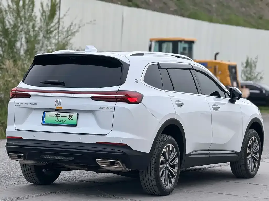 Buick Envision Plus — фото 2