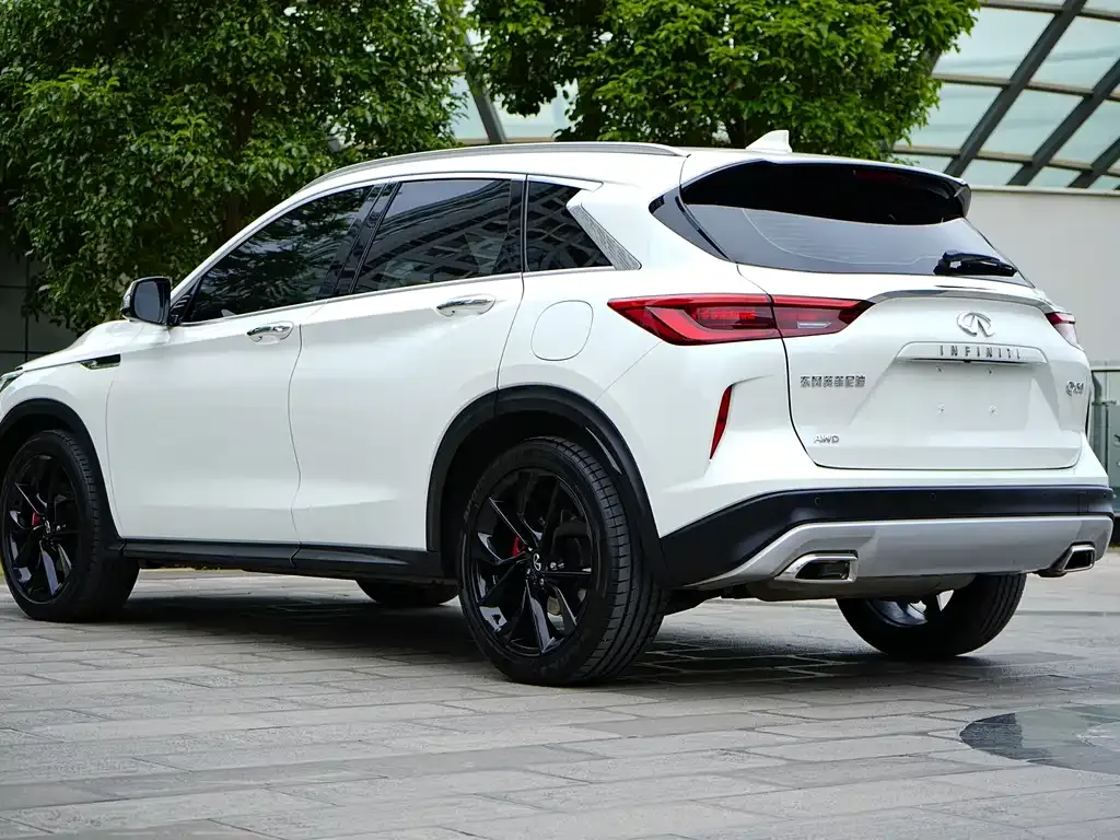 Infiniti QX50 2024 из CN, фото 2