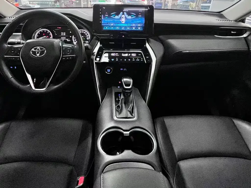 Toyota Venza 2023 из CN, фото 9