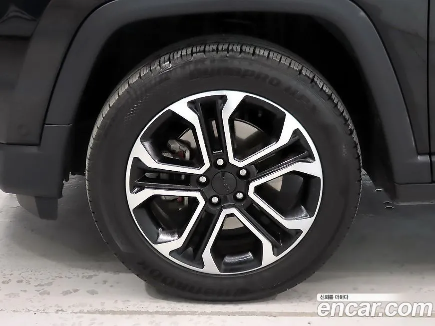 Jeep Compass 2022 из KR, фото 5