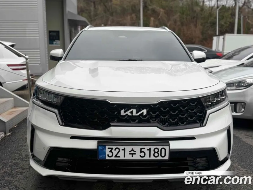 Kia Sorento — фото 9