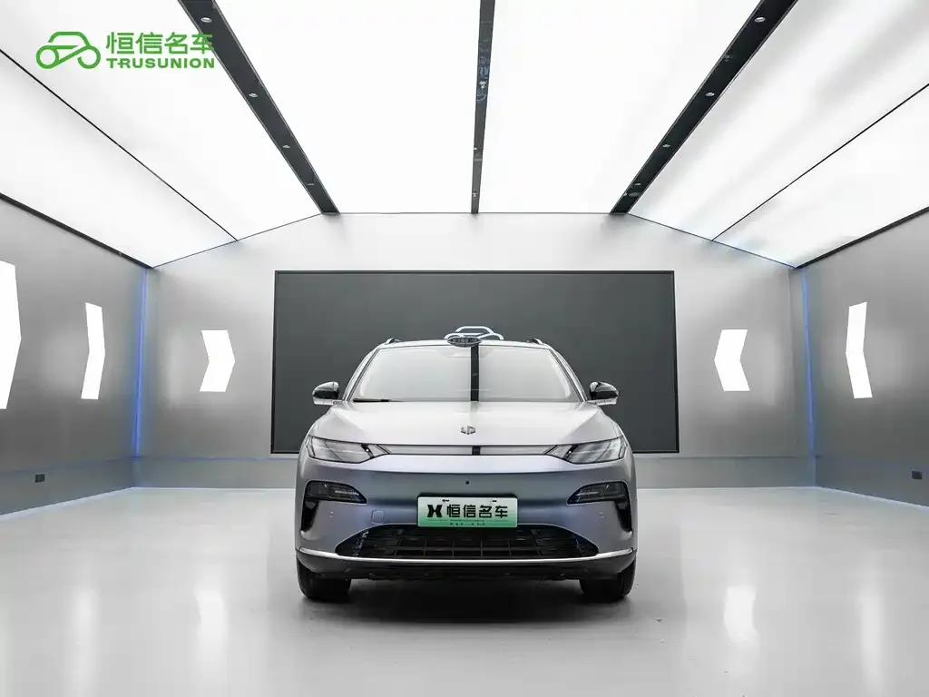 Leapmotor C11 — фото 10
