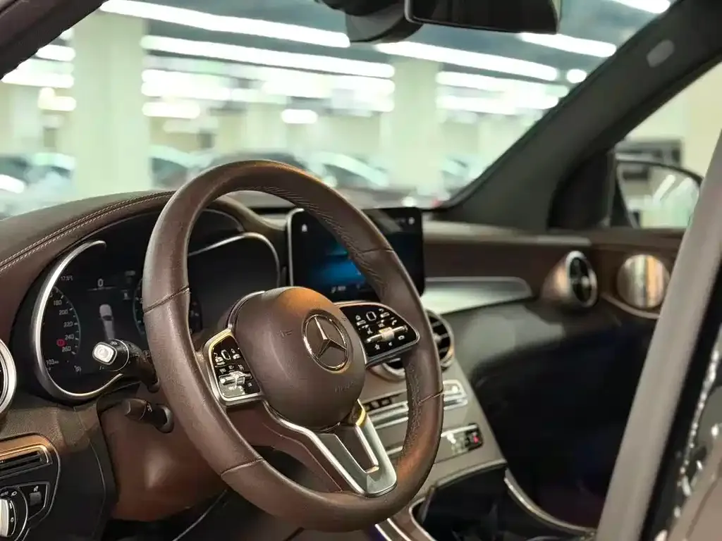 Mercedes-Benz GLC 2022 из CN, фото 4