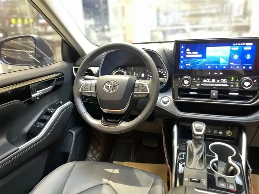 Toyota Highlander 2023 из CN, фото 7